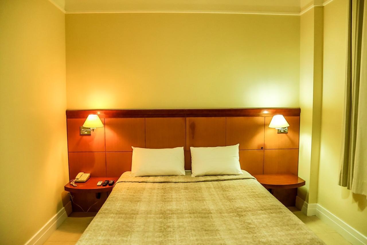 Le Village Flats E Hotel 约恩维利 外观 照片