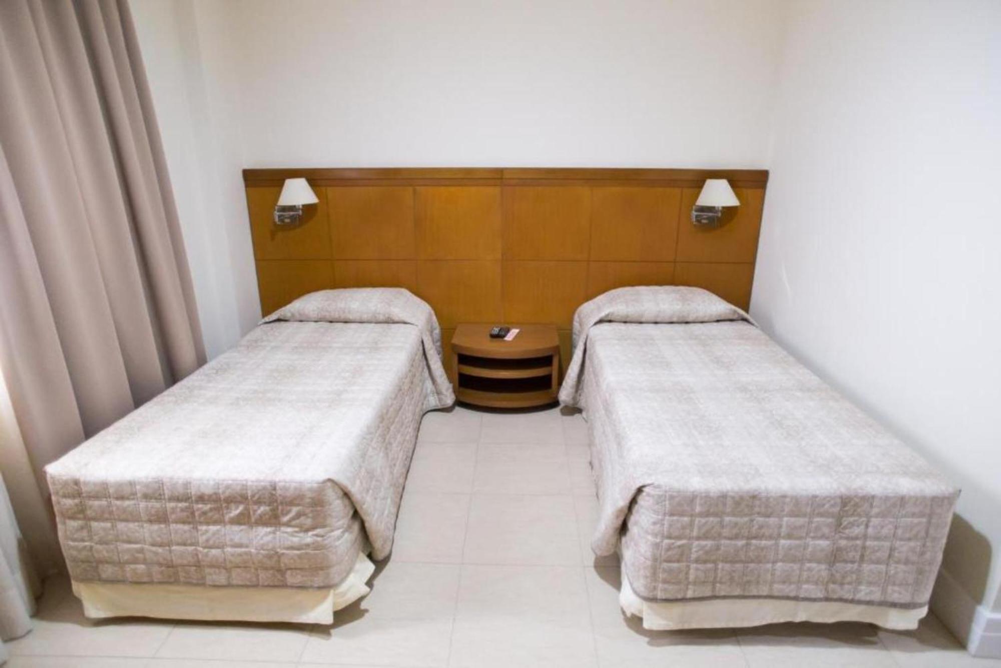 Le Village Flats E Hotel 约恩维利 客房 照片