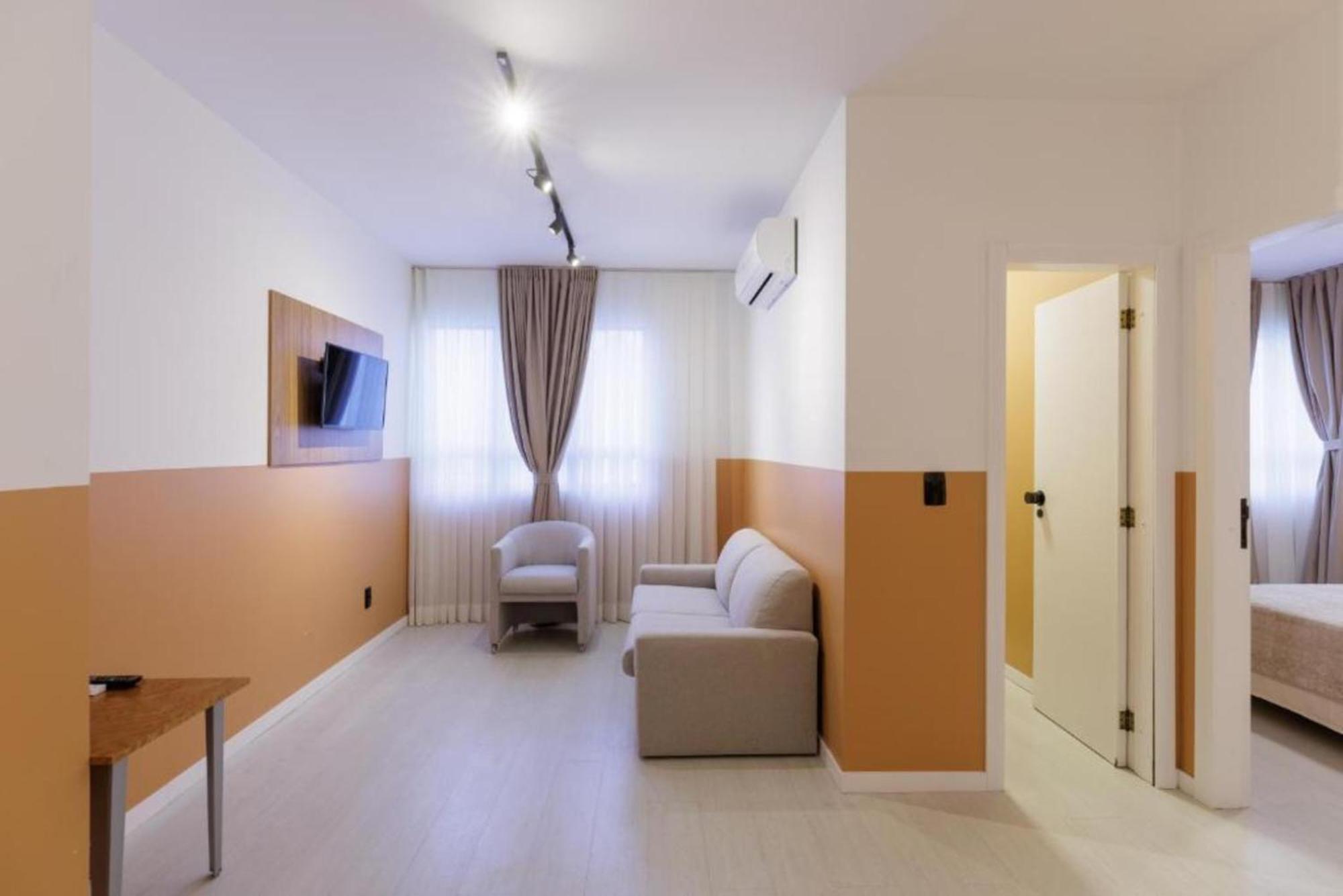 Le Village Flats E Hotel 约恩维利 外观 照片
